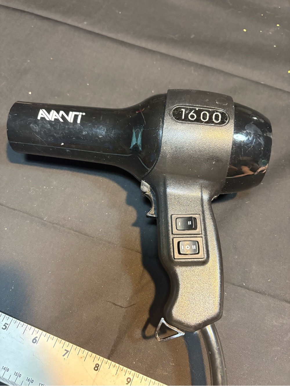 Avanti hair dryer featuring 1600-watt power and multiple heat/speed settings